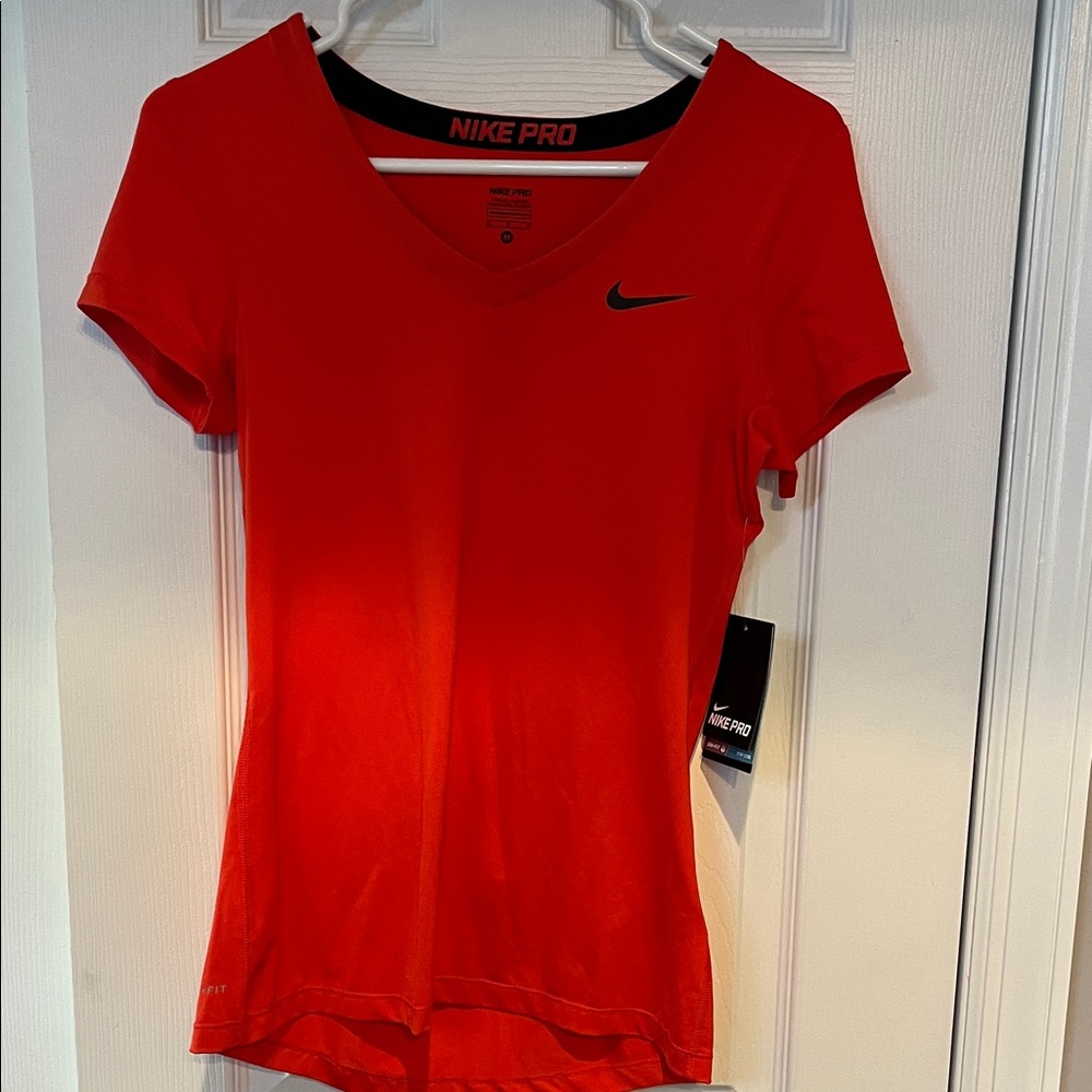 Nike Women's Short Sleeve V-Neck Top - Warm Red M